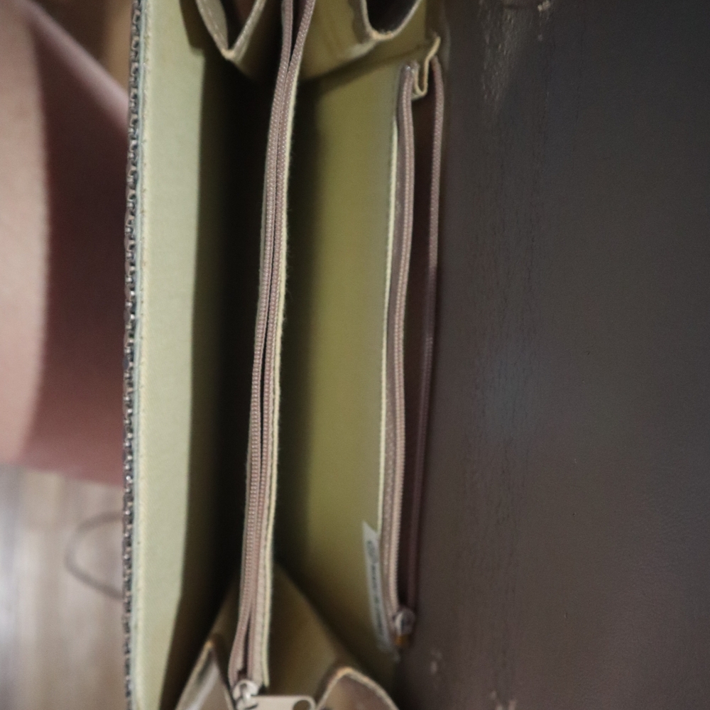 Shoulder bag - Picture 3 of 4